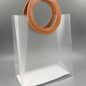 Bolsa en PP natural con Asa de CUERO medidas 16cm x 18,5cm x 8cm de Fuelle