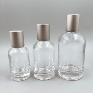 Perfume modelo Botella en 30ml, 50ml y 100ml