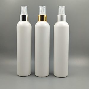 Envase en 250 Blanco con spray metal plateado y dorado